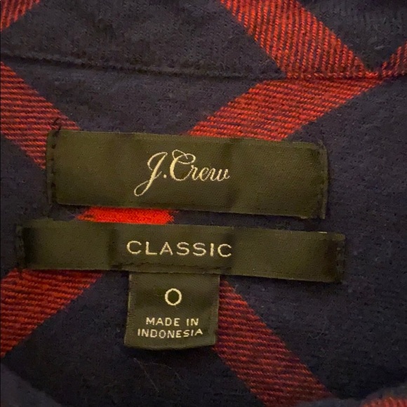 J Crew Long/Chambray Bottom Up Shirt - Picture 3 of 3